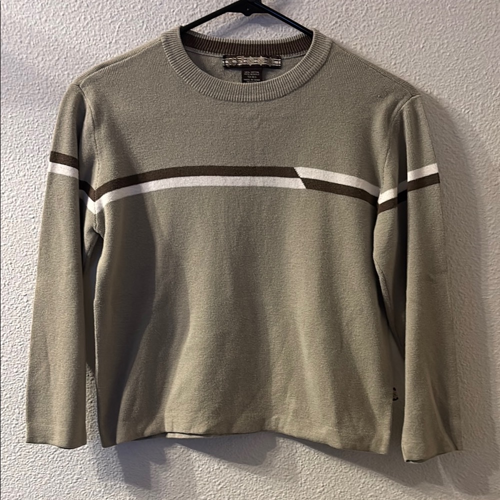 VTG XG sweater with stripe size small (8)